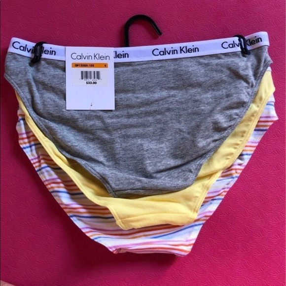 NWT $35 set of 3 Calvin Klein bikini panties underwear Sz S - Picture 2 of 13
